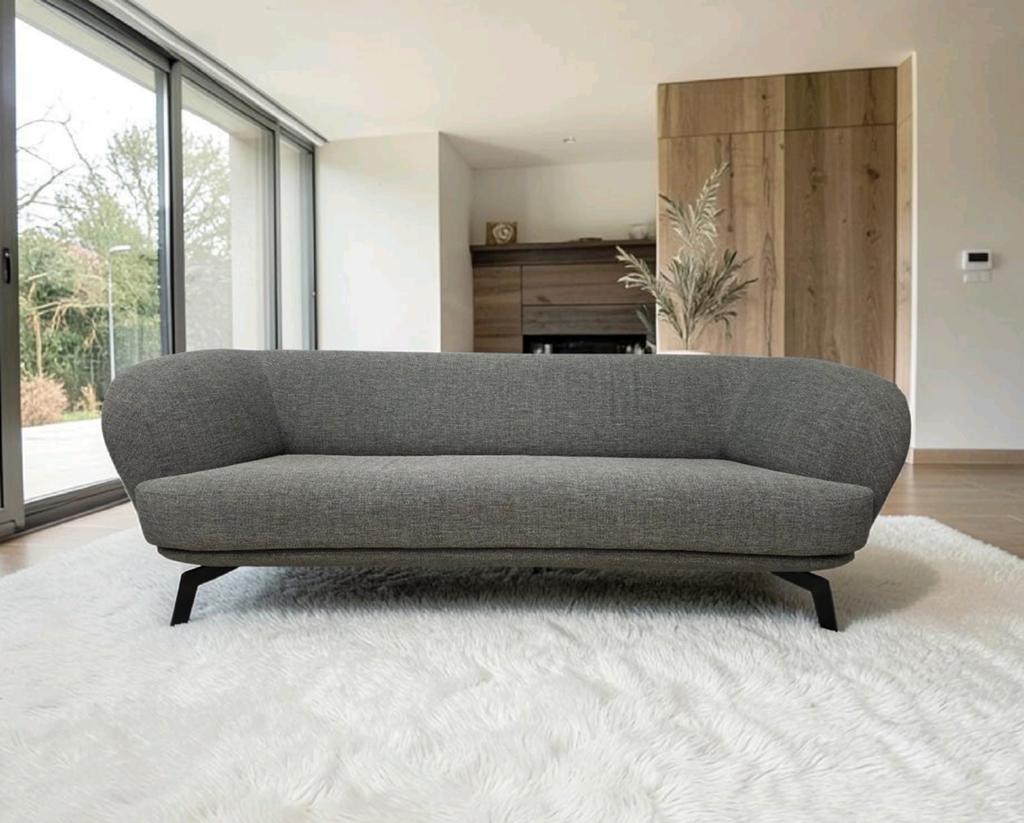 Leolux Flint 3 zits bank showmodel 220cm, Huis en Inrichting, Banken | Bankstellen, Ophalen of Verzenden, Leer