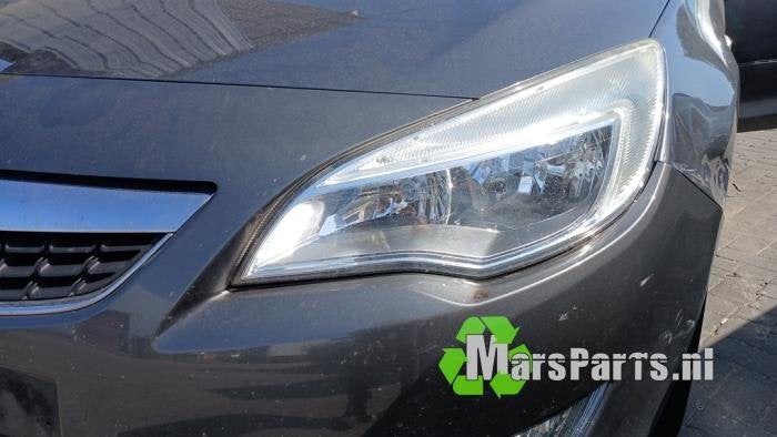 Koplamp links van een Opel Astra, Gebruikt, -, -, Opel