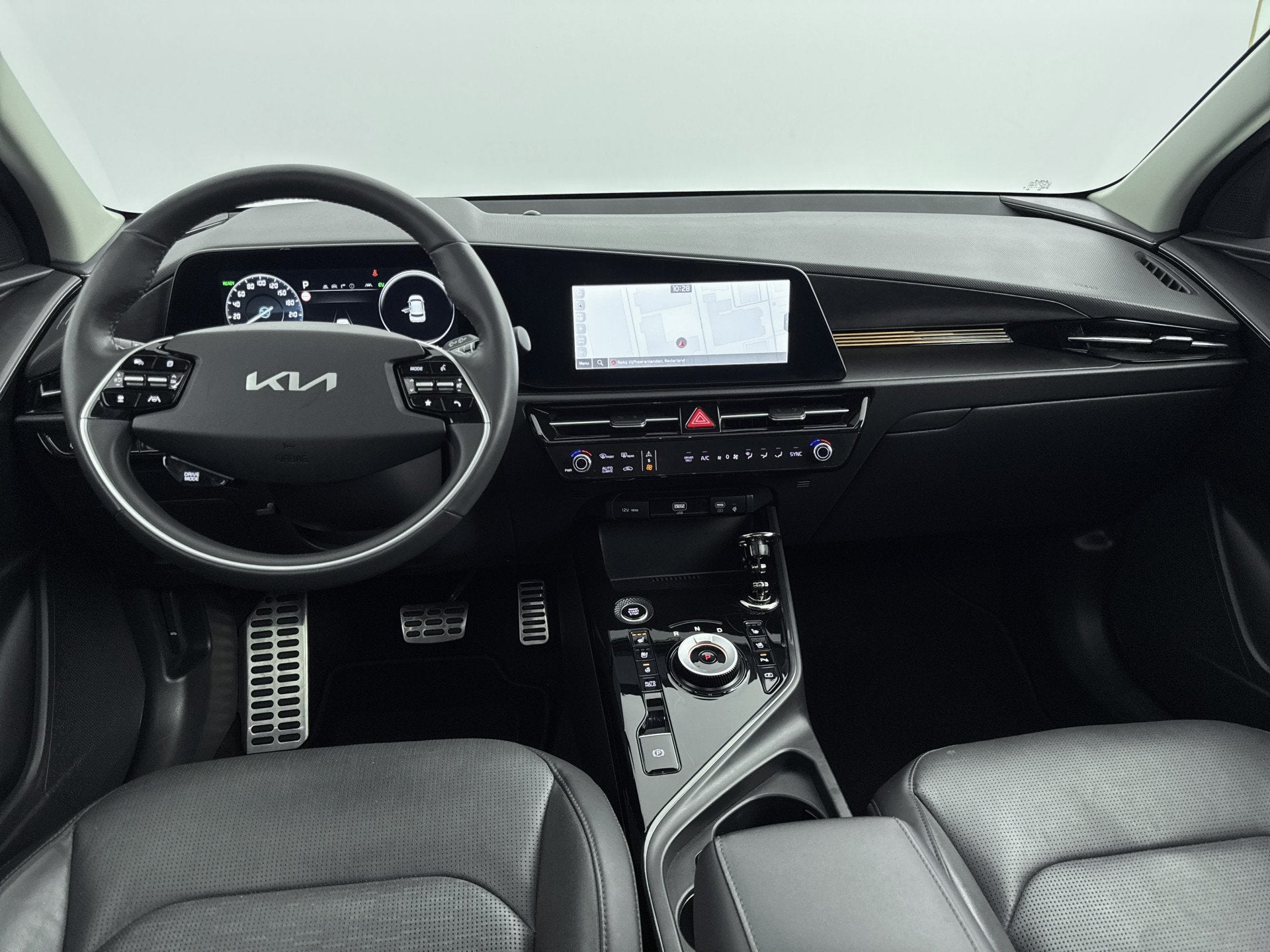 Kia Niro 1.6 GDi Hybrid ExecutiveLine // DEALERONDERHOUDEN /, 1374 kg, Gebruikt, 23 km/l, Leder