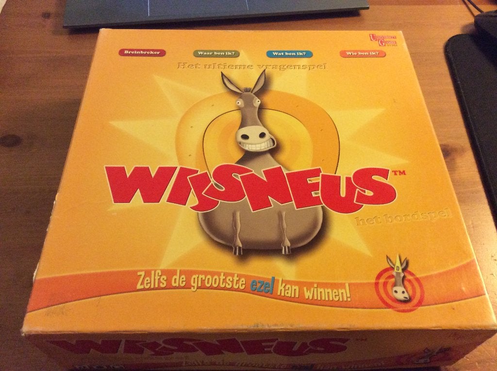 Wijsneus. zelfs de grootste ezel kan winnen. vragenspel, Vijf spelers of meer, Ophalen of Verzenden, University Games