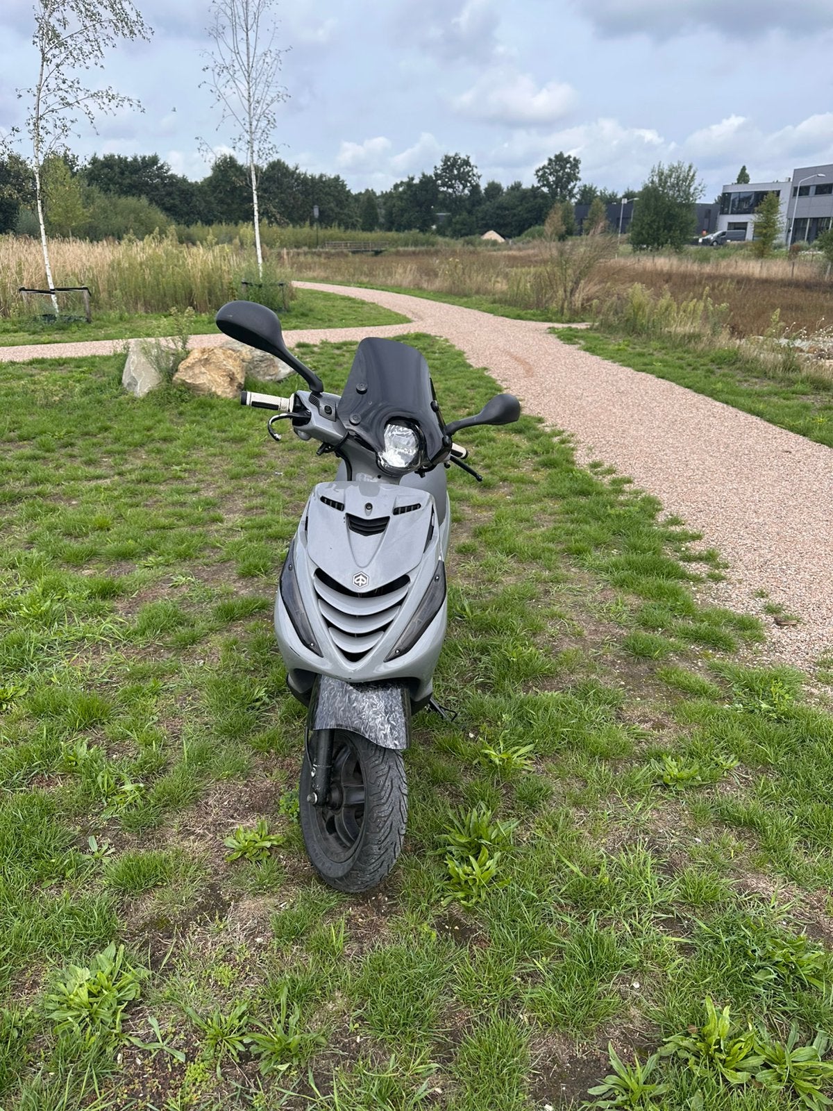 Zip 125cc stage 1, Fietsen en Brommers, Scooters | Piaggio, Ophalen, Zo goed als nieuw, Benzine, Zip