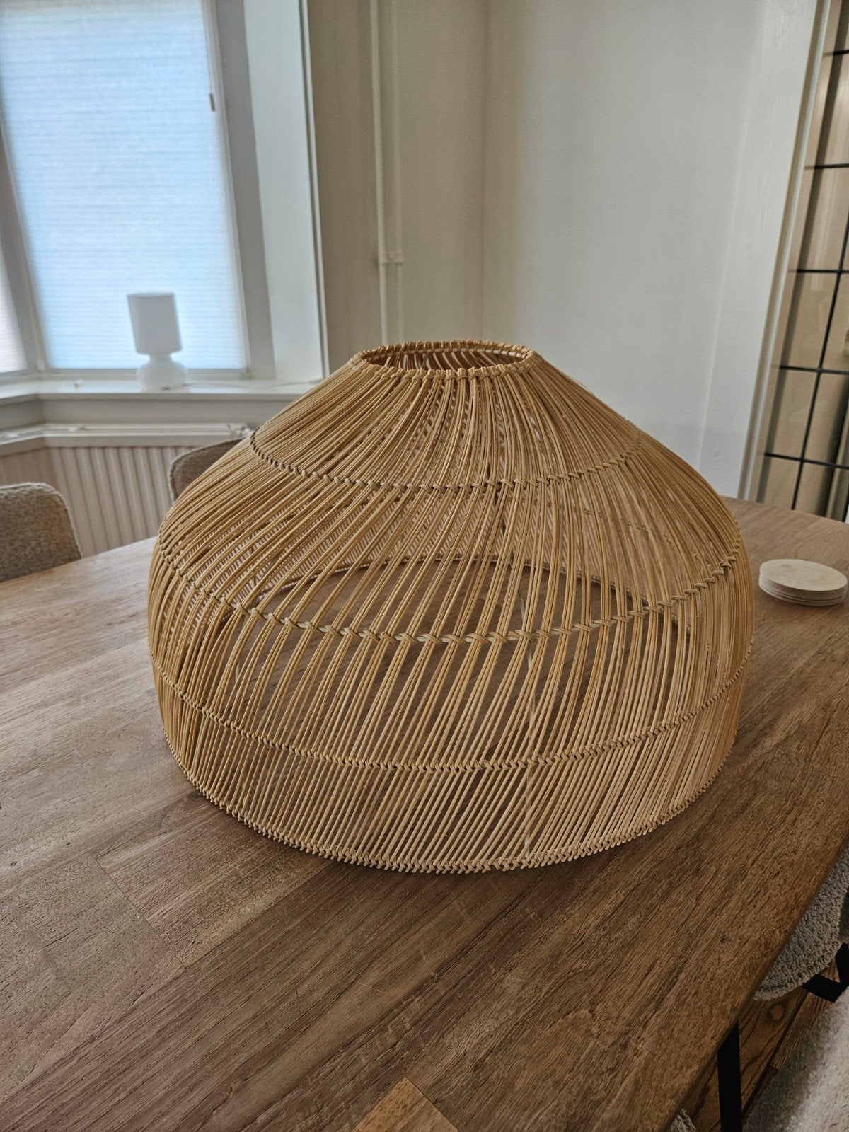 Grote rotan lampenkap - Java Large Lamp Shade, Natuurlijk materiaal, Beige, Rond, Zo goed als nieuw
