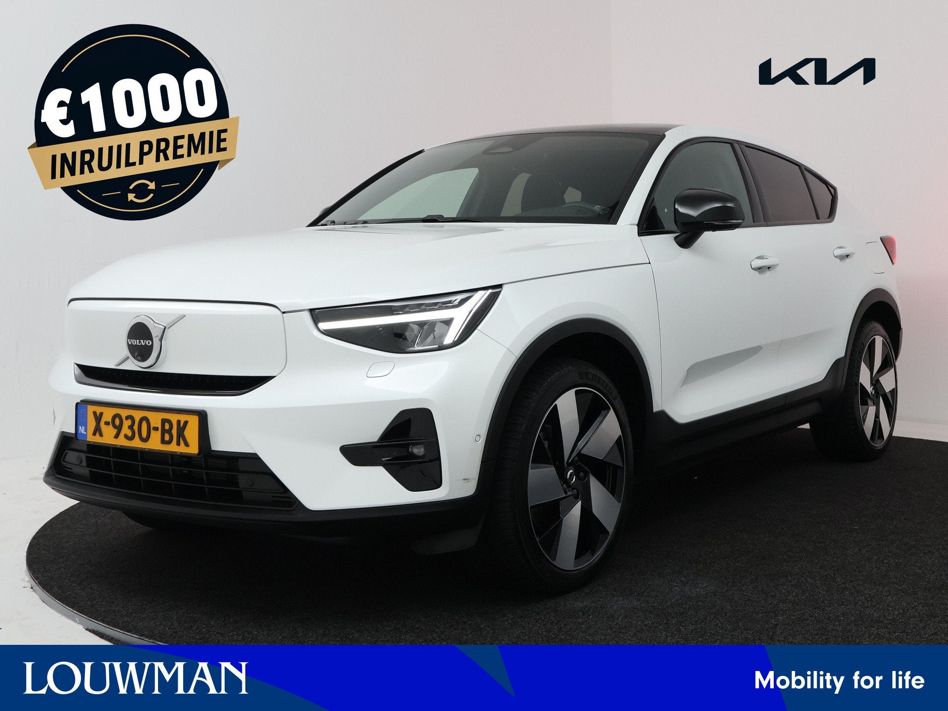Volvo C40 Recharge Twin Ultimate 82 kWh | SOH 97.9% | Harman, 12 maanden, Zwart, 82 kWh, Wit