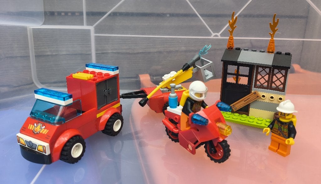 Lego 10740 Brandweerkoffer / Fire Patrol Suitcase, Kinderen en Baby's, Speelgoed | Duplo en Lego, City, Lego, Ophalen of Verzenden