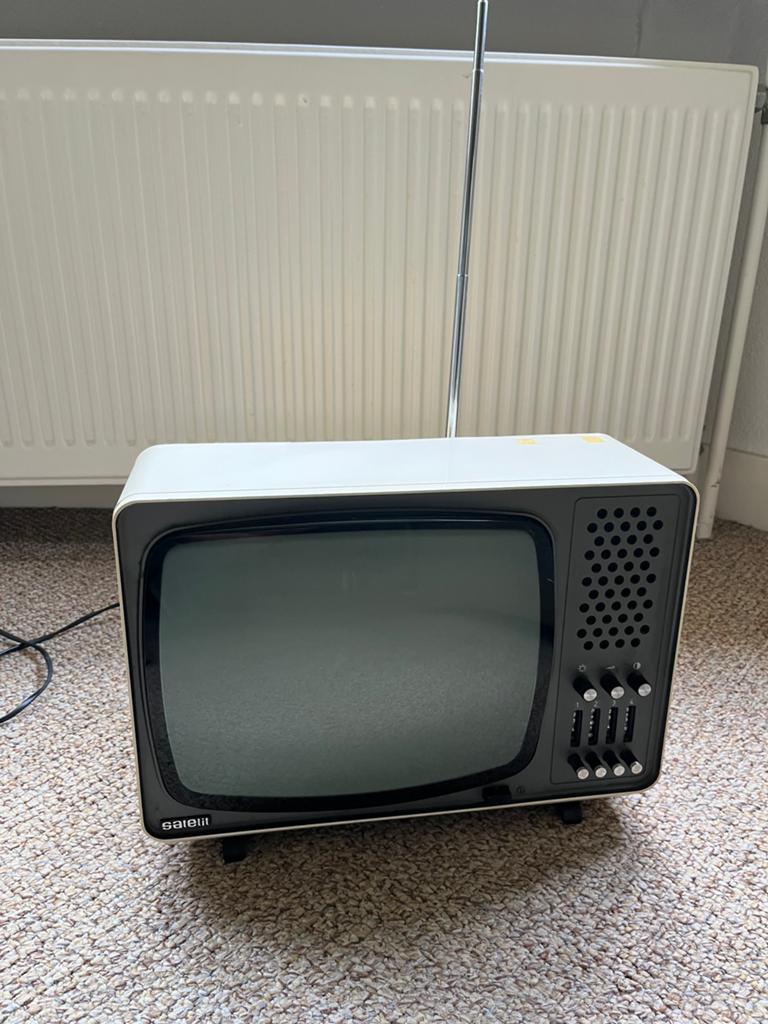 Satelit tv, Audio, Tv en Foto, Vintage Televisies, Ophalen, Overige merken