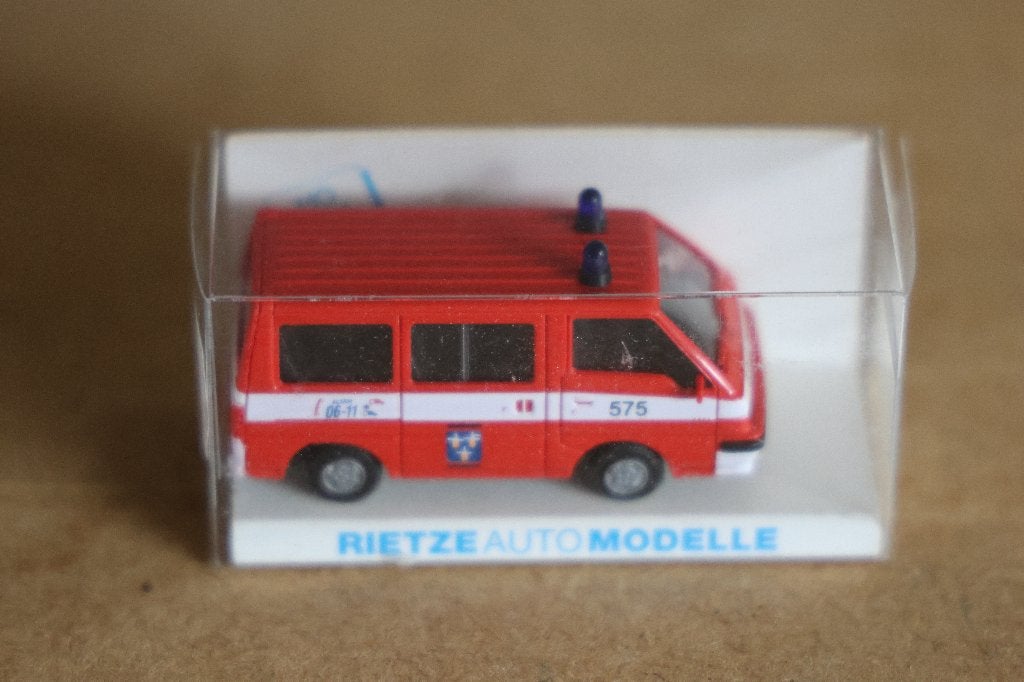 Rietze Mitsubishi L300 Brandweer NL, Hobby en Vrije tijd, Modelauto's | 1:87, Ophalen of Verzenden, Nieuw, Auto, Rietze