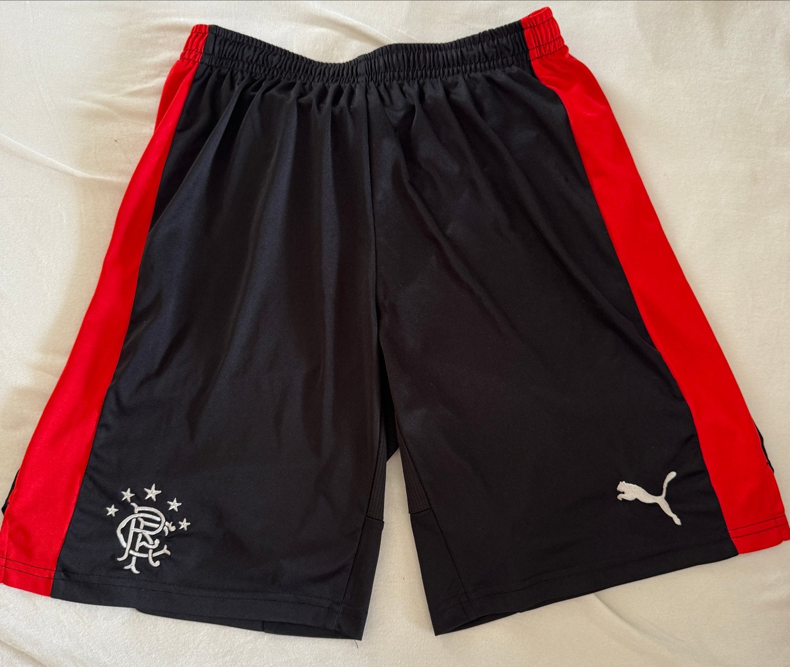 Puma Rangers voetbalbroekje - Zo goed als nieuw, Maat 48/50 (M), Zwart, Ophalen of Verzenden, Zo goed als nieuw
