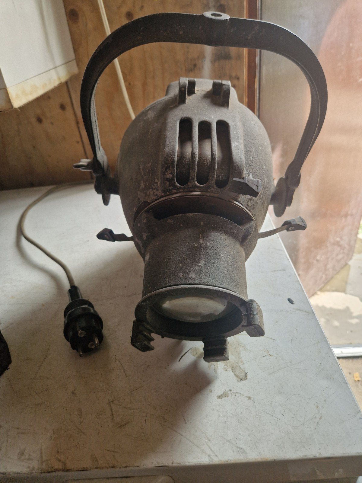 Vintage Industriële Schijnwerper / Spot, Antiek en Kunst, Ophalen