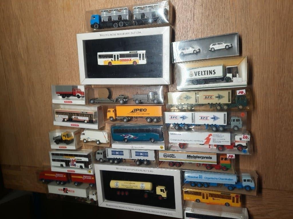 Wiking. In boxen. Los of als geheel, Hobby en Vrije tijd, Modelauto's | 1:87, Ophalen of Verzenden, Nieuw, Bus of Vrachtwagen