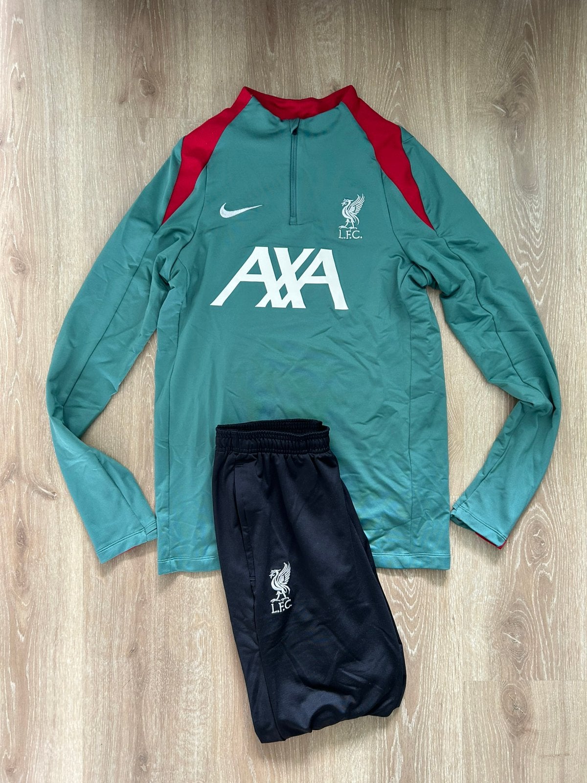 Liverpool groen trainingspak Nike 24/25 Maat S, Ophalen of Verzenden, Zo goed als nieuw, Nike, Nike