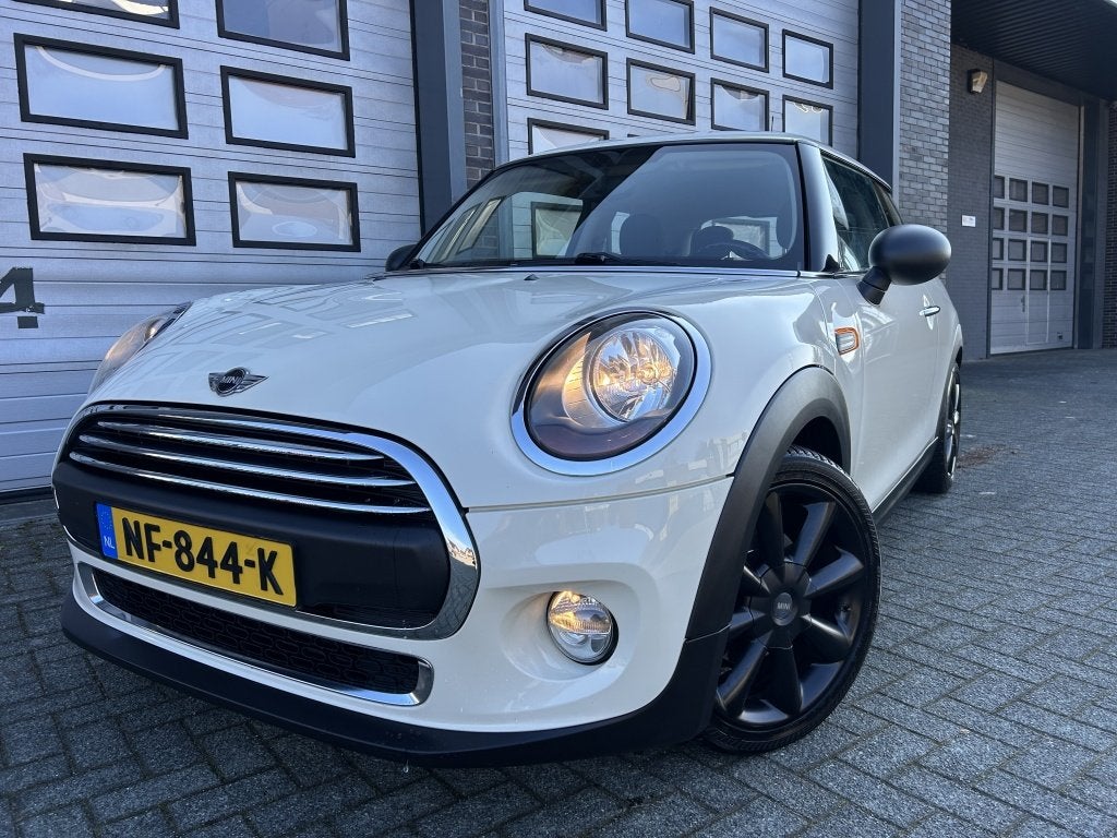 MINI Mini 1.2 Business Navi*Airco Nette Staat! *NAP*, Auto's, Mini, 21 km/l, Dealer onderhouden, Stof, Gebruikt