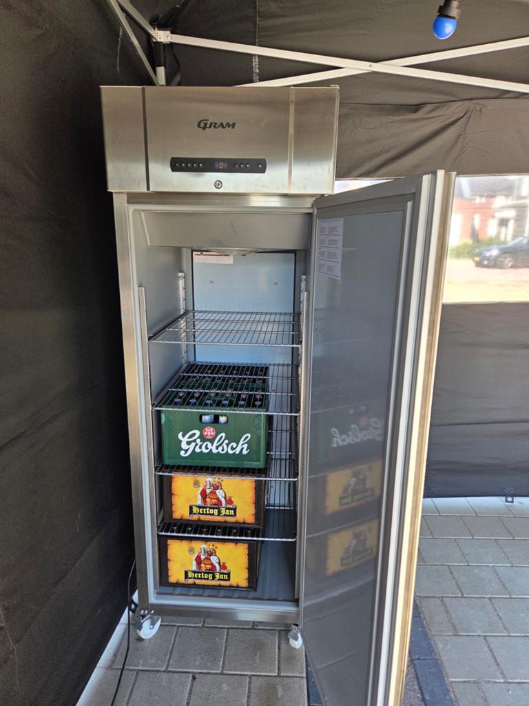 Te huur Horeca koelkast, Zonder vriesvak, 200 liter of meer, 60 cm of meer, 160 cm of meer