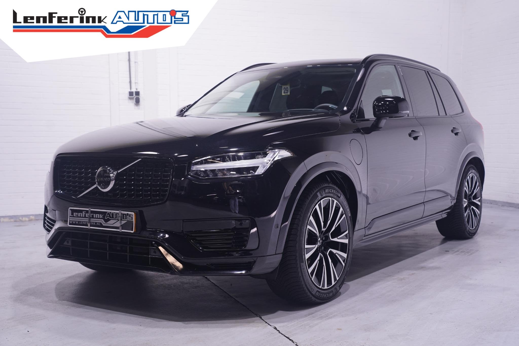 Volvo XC90 2.0 T8 Recharge AWD Ultimate Dark 1e Eig. NAP SOH, Gebruikt, Euro 6, 4 cilinders, 1969 cc