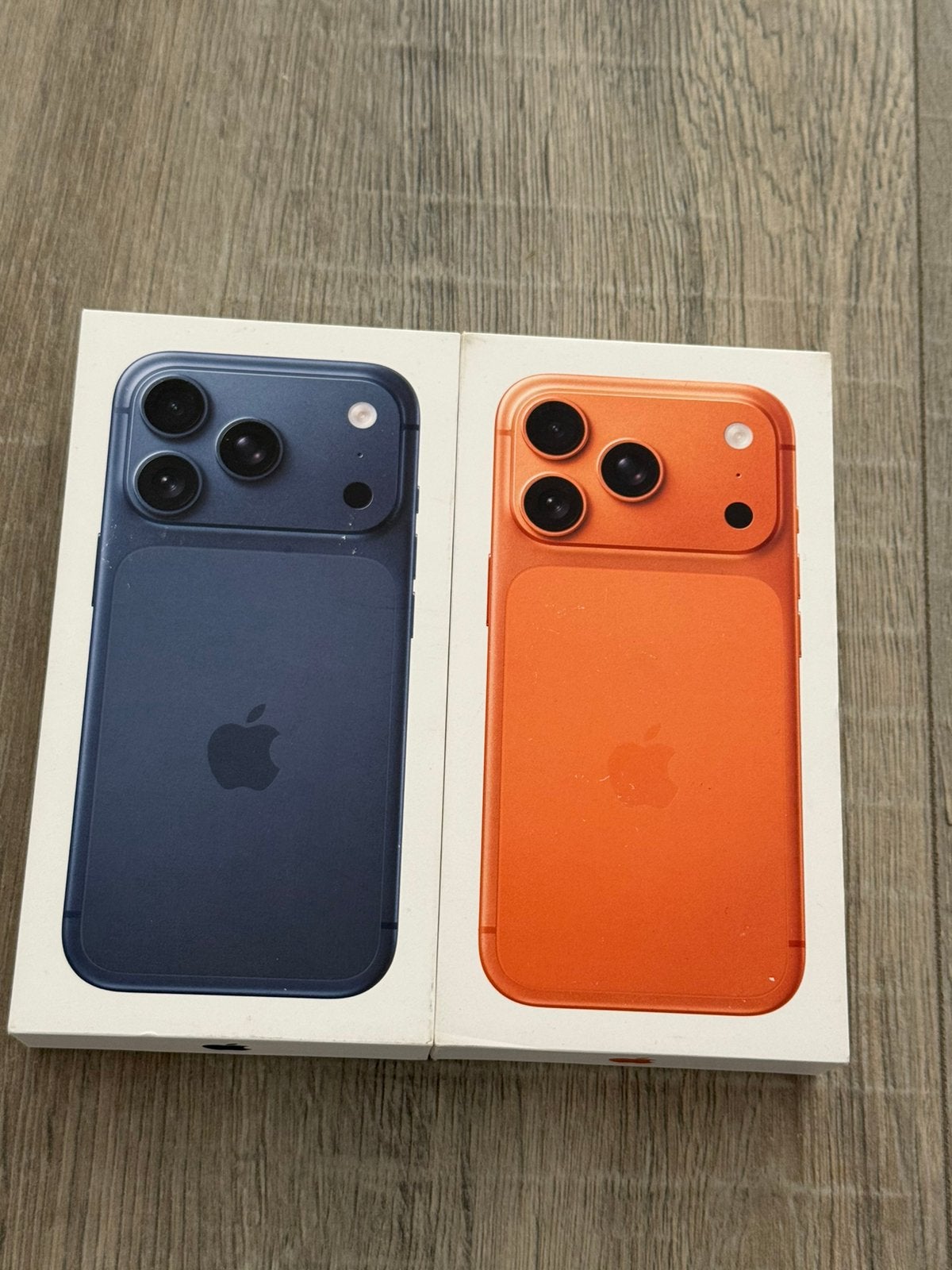 Iphone 17 Pro 256Gb Deep Blue & Oranje geseald met Factuur, Ophalen, Nieuw, Blauw, 256 GB