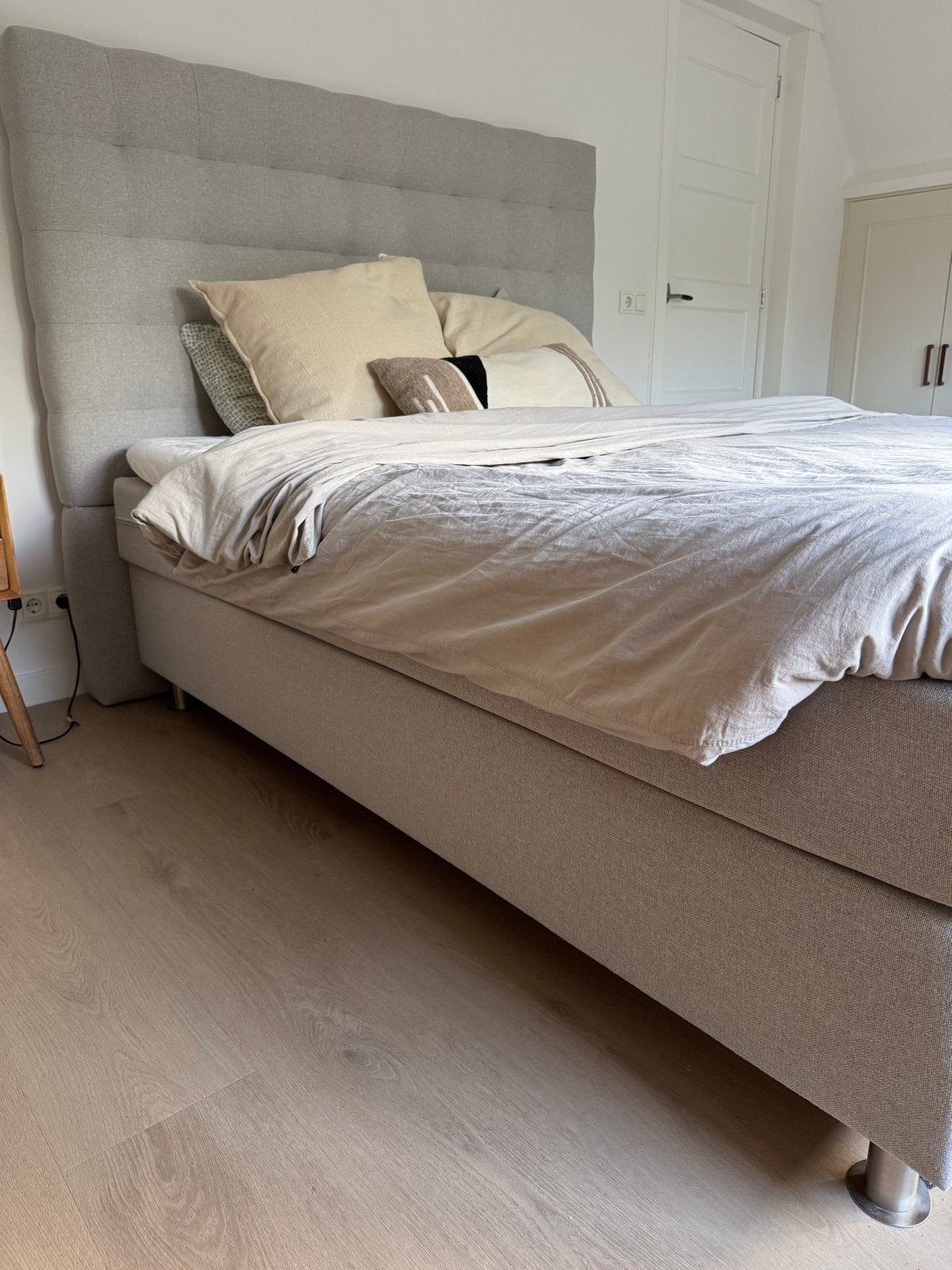 Comfortabel tweepersoonsbed 160x200 cm