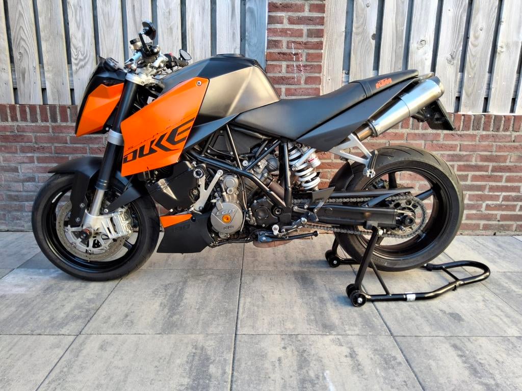 Superduke 990 bj 2008 gelijk rijden 41735 km sportdempers, Motoren, Motoren | KTM, 2 cilinders, Occasion, Particulier, Meer dan 35 kW