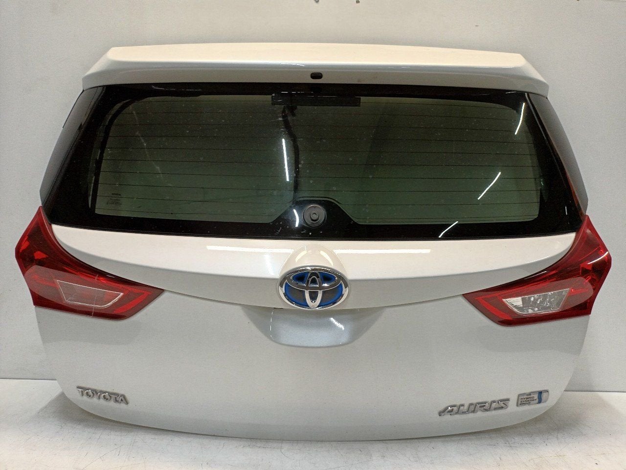 Achterklep Toyota Auris, Onderdelen@venauto.nl, Van der Ven Autorecycling B.V., Gebruikt, Ettenseweg 76, 4706 PB Roosendaal, The Netherlands