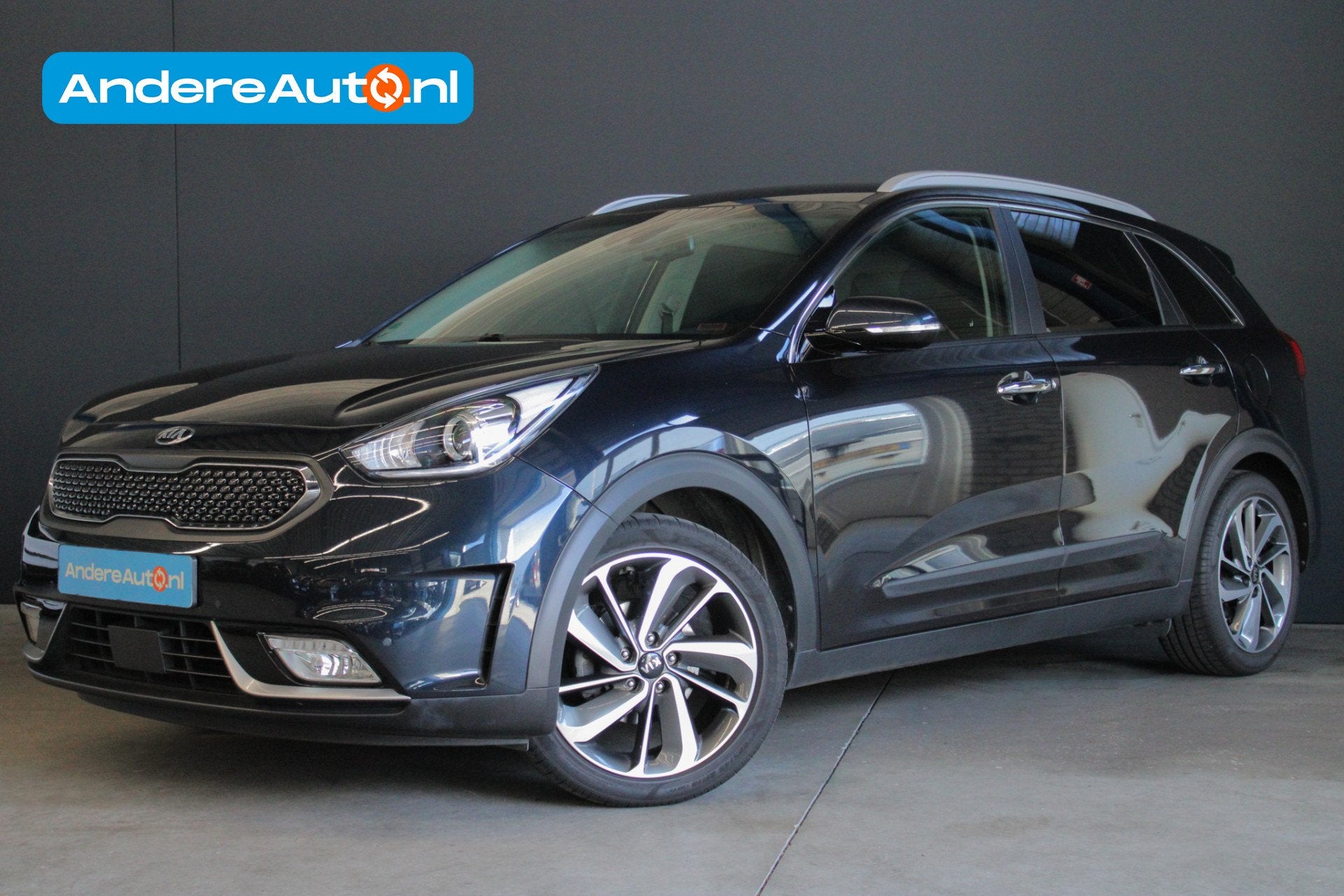 Kia Niro 1.6 GDi Hybrid ExecutiveLine |trekhaak|perfect onde, Auto's, Dealer onderhouden, Gebruikt, Zwart, Blauw