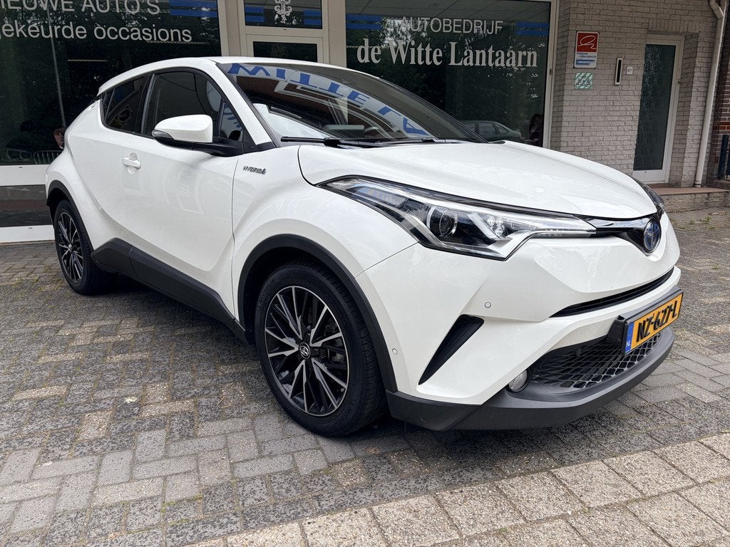 Toyota C-HR 1.8 Hybrid Executive Navi Full Map/Achteruitr. C, Auto's, Euro 6, 4 cilinders, Wit, Origineel Nederlands