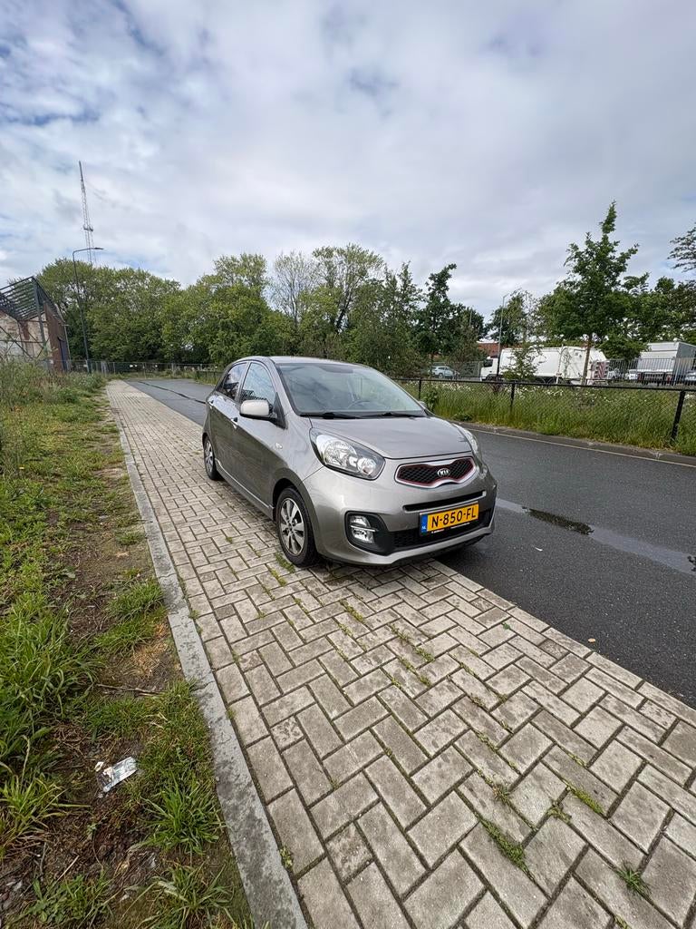 Kia Picanto 1.0 Cvvt 5-DRS | Airco, stoel- en stuurwielverw., Voorwielaandrijving, Stof, Stoelverwarming, 700 kg