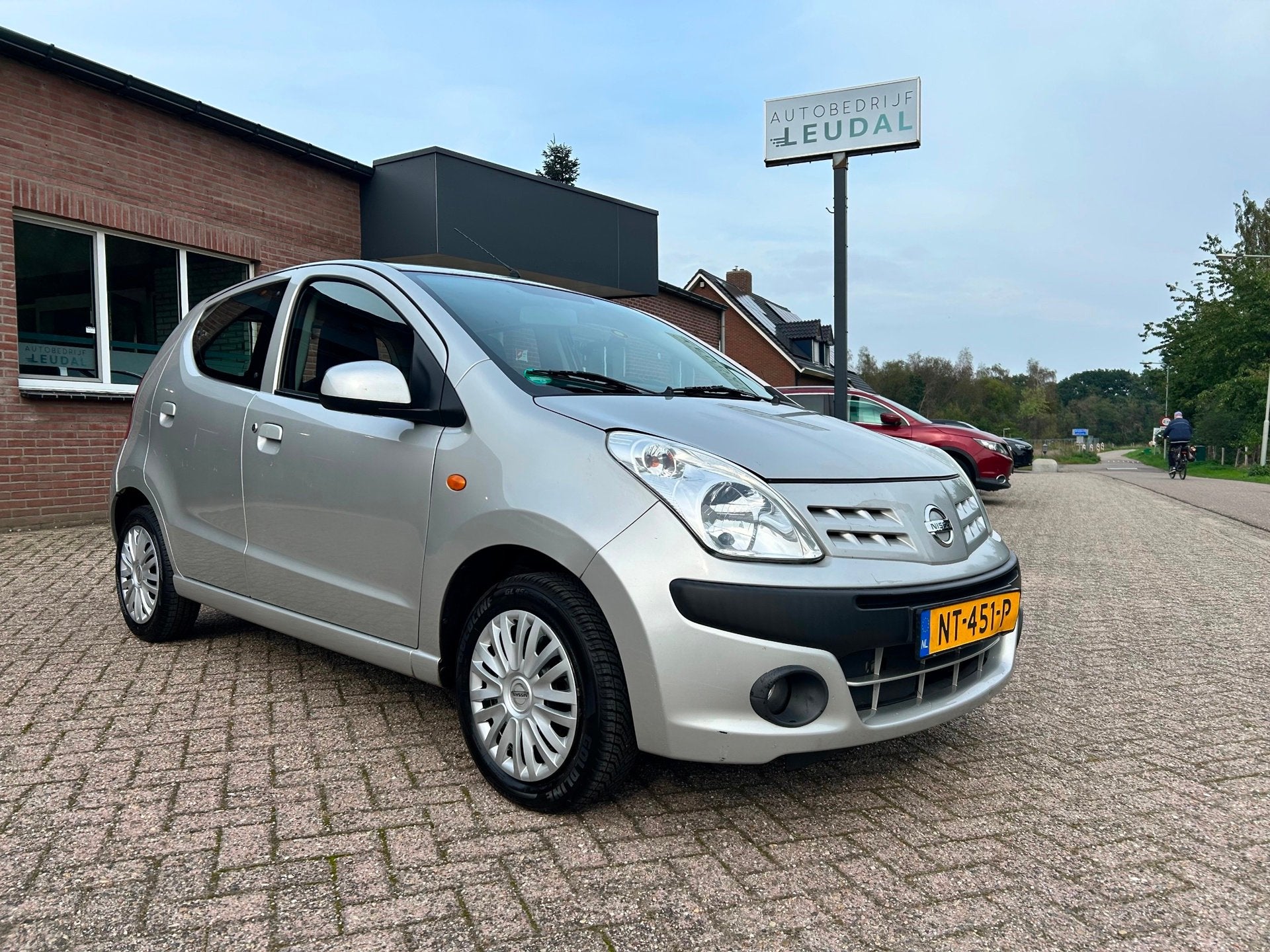 Nissan Pixo 1.0 Acenta // Airco // APK 28-5-2027, Auto's, Voorwielaandrijving, Euro 5, Gebruikt, 200 kg