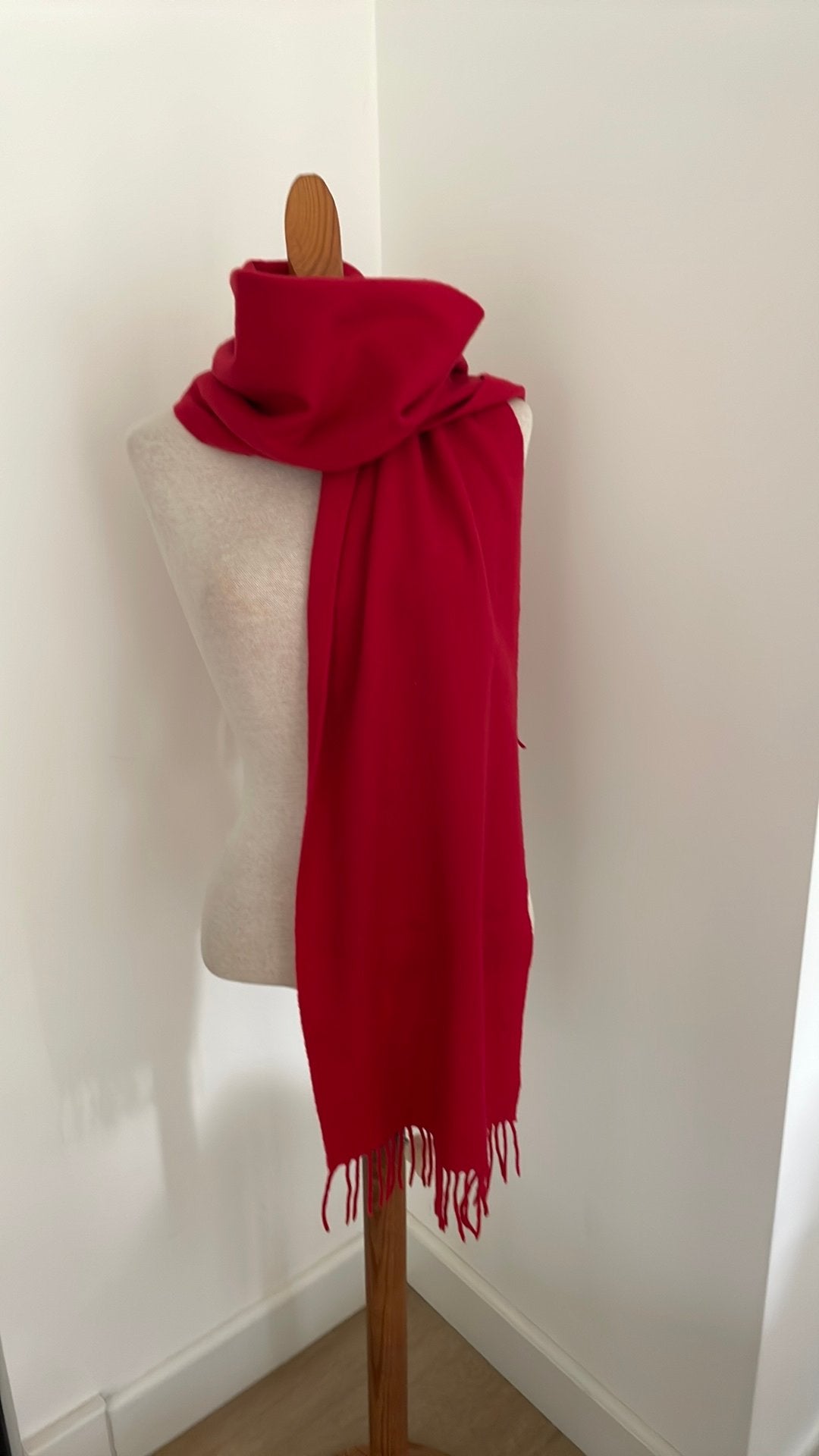 Rode cashmere sjaal, Kleding | Dames, Verzenden, Sjaal
