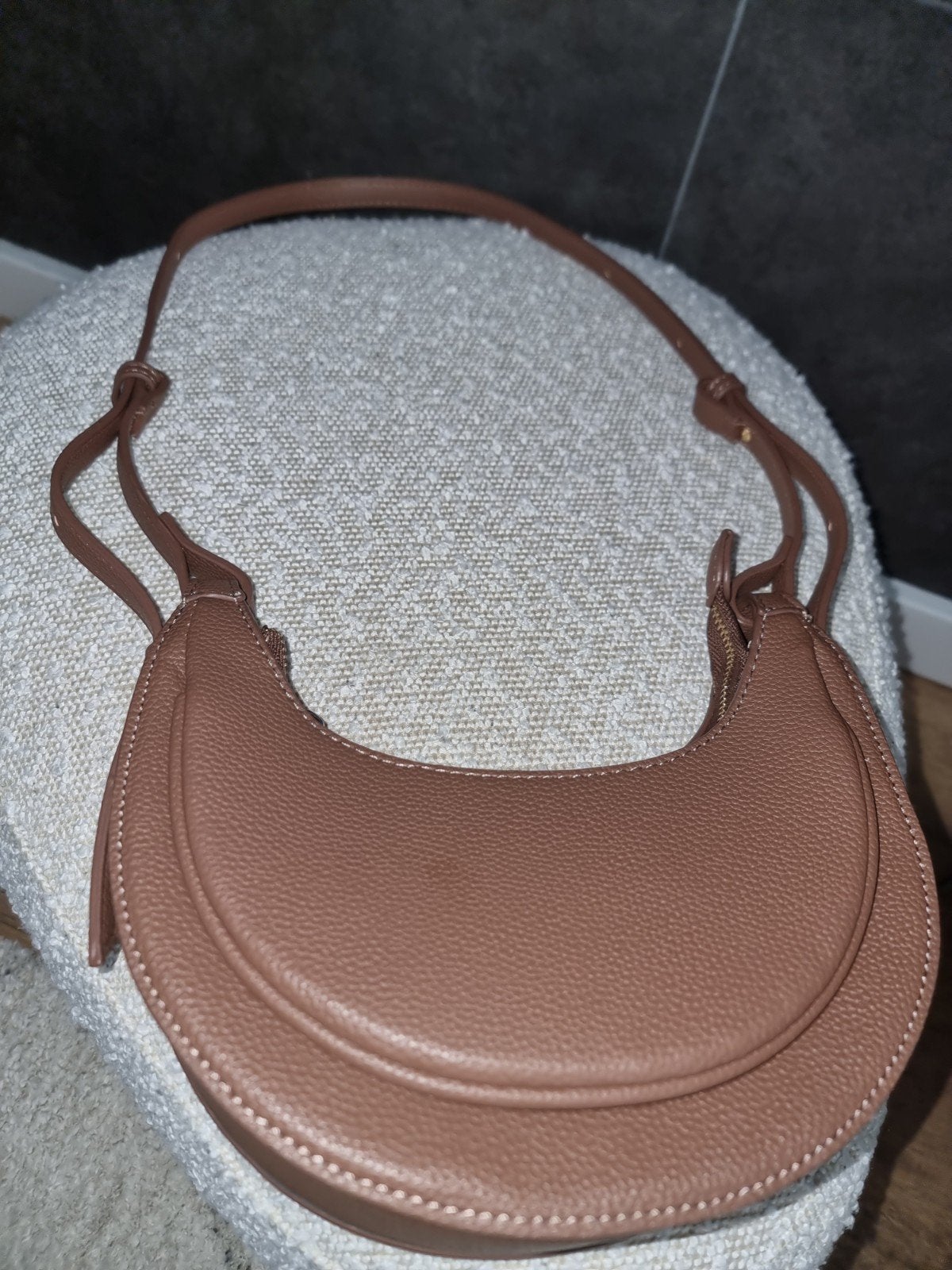 Leuke handtas, Sieraden, Tassen en Uiterlijk, Tassen | Damestassen, Ophalen of Verzenden, Bruin, Handtas