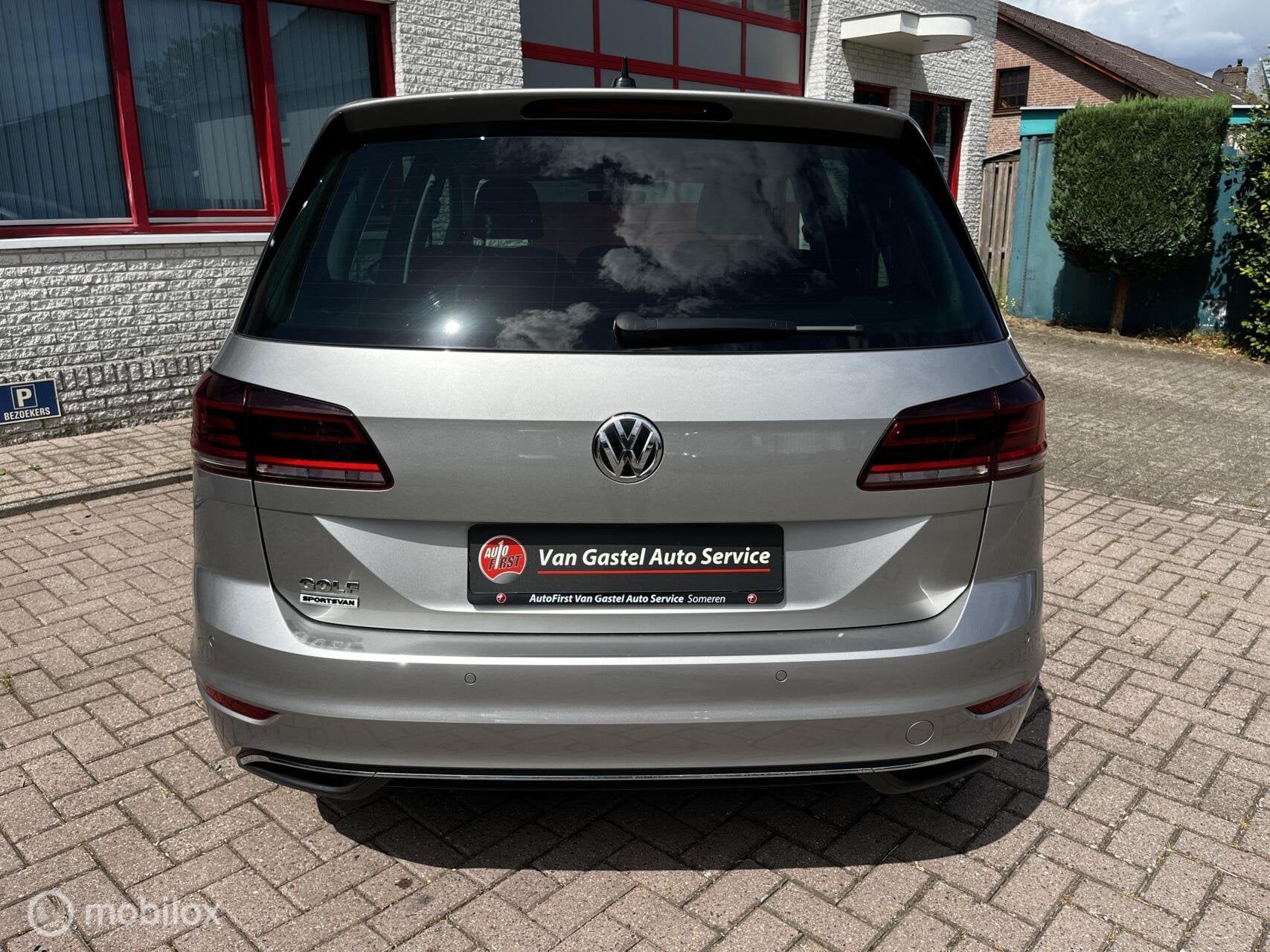Volkswagen Golf Sportsvan 1.5 TSI AUTOMAAT/CRUISE/CAMERA/CLI, Stof, Zwart, 4 cilinders, 150 pk