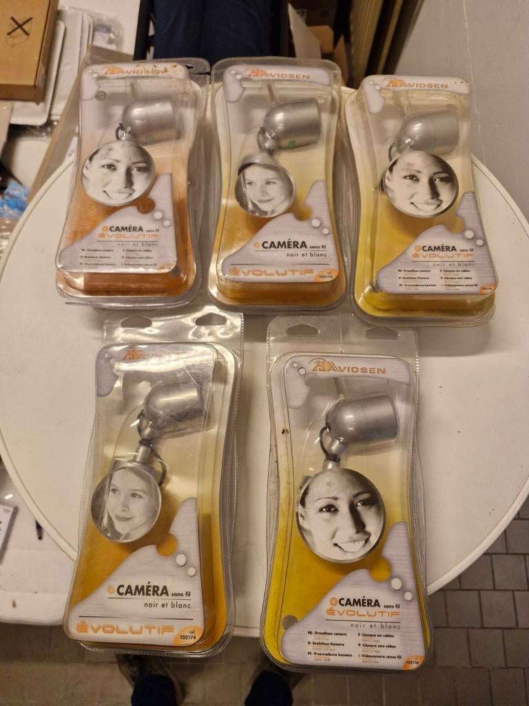 5x Avidsen Draadloze Camera Zwart-Wit, Overige merken, Nieuw, Overige soorten, Ophalen of Verzenden