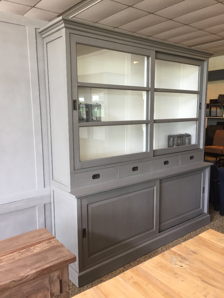 Buffet/vitrinekasten GRIJS landelijke met de handgeschilderd