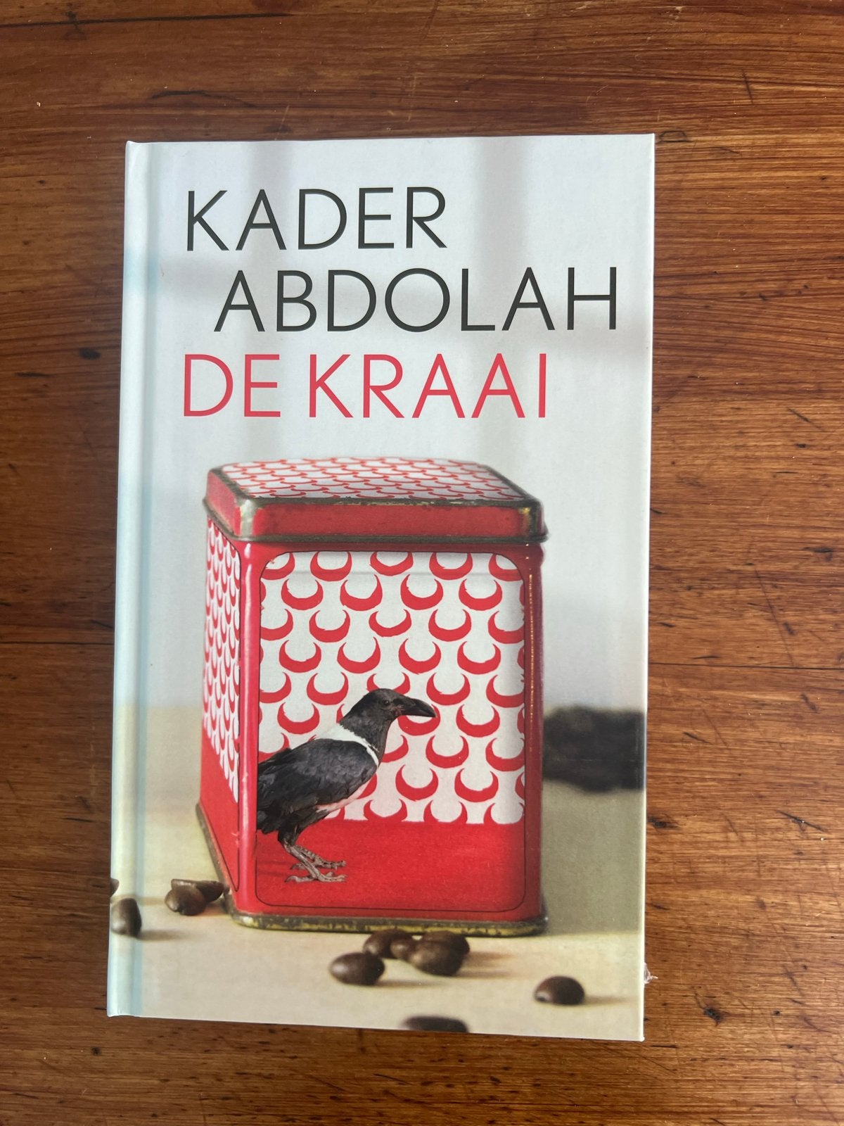 Kader Abdolah - De Kraai, Ophalen of Verzenden, Zo goed als nieuw, Nederland