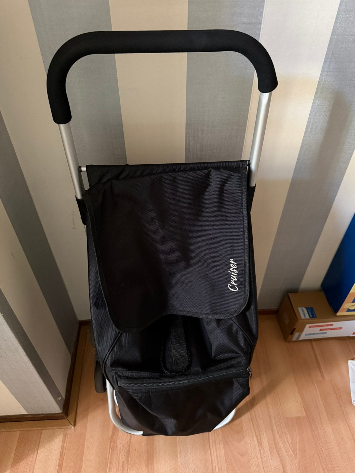 Boodschappenkar, Ophalen, Gebruikt, Zwart, 30 cm of meer