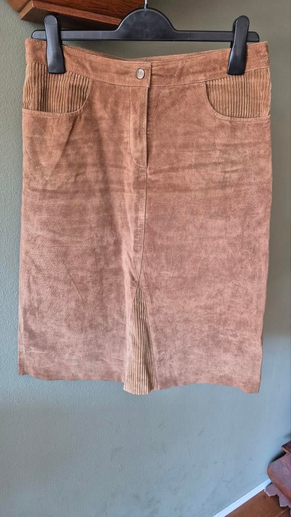 Zgan cognac echt leren suede rok met rib stukjes mt M, Maat 38/40 (M), Bruin, Vero Moda, Ophalen of Verzenden