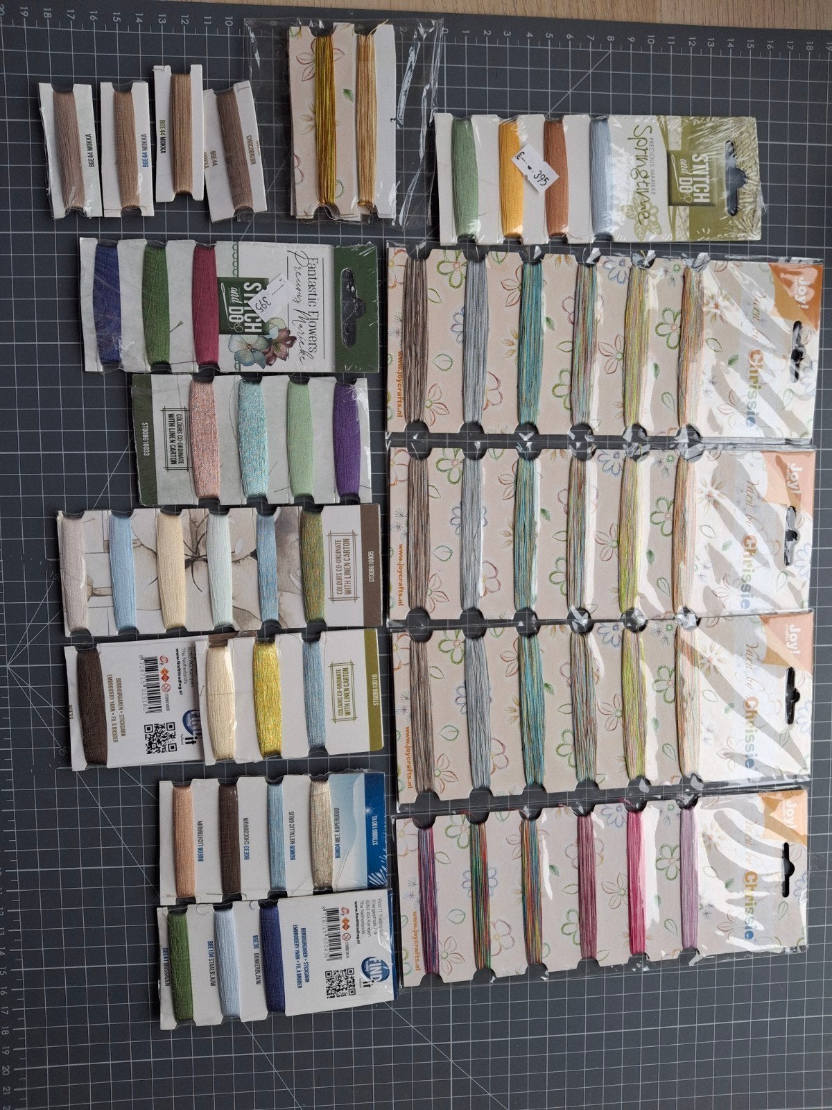 Grote collectie borduurgaren en naaigaren, Ophalen, Zo goed als nieuw, Garen of Naald(en)