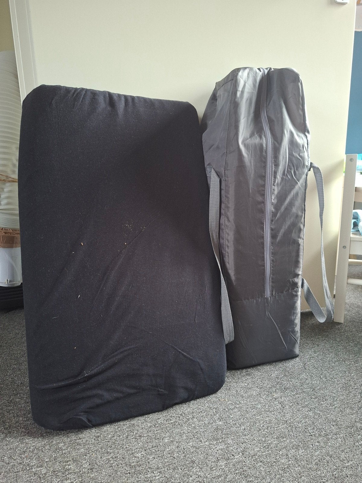 Camping bedje inclusief hoes en matras, Ophalen, Zo goed als nieuw, Overige typen