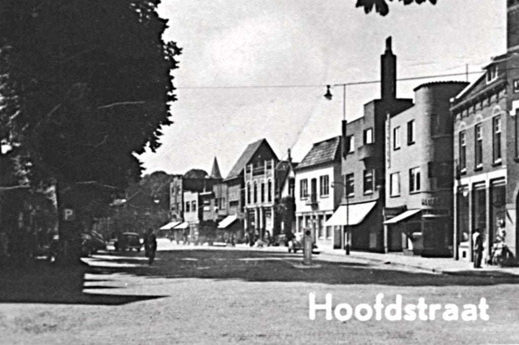 948946	Emmen	Drenthe	1951	Postzegel afgeweekt, Ophalen of Verzenden, 1940 tot 1960, Gelopen, Drenthe
