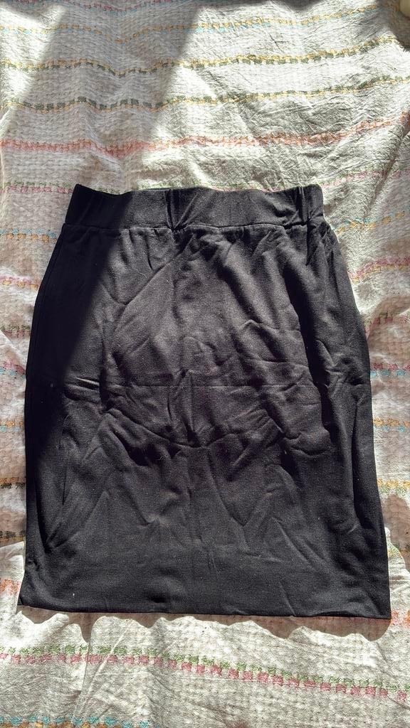 Strakke zwarte rok port lavande, Kleding | Dames, Rokken, Zwart, Ophalen of Verzenden, Zo goed als nieuw, Maat 34 (XS) of kleiner