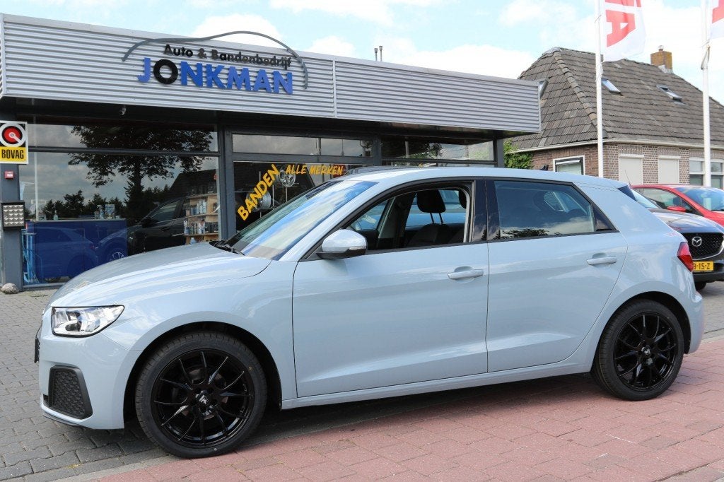 Audi A1 Sportback 25 TFSI Advanced edition Automaat Digital, Euro 6, 95 pk, Met garantie (alle), Bedrijf