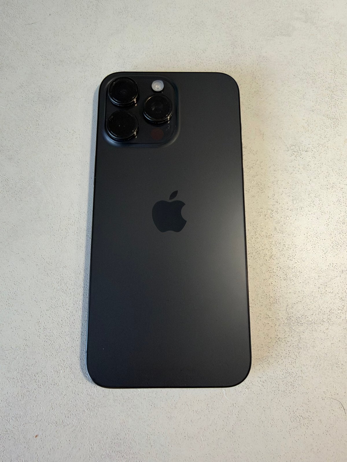 iPhone 15 Pro Max 256GB Zwart - Uitstekende staat, Zwart, IPhone 15 Pro Max, Zo goed als nieuw, Zonder simlock