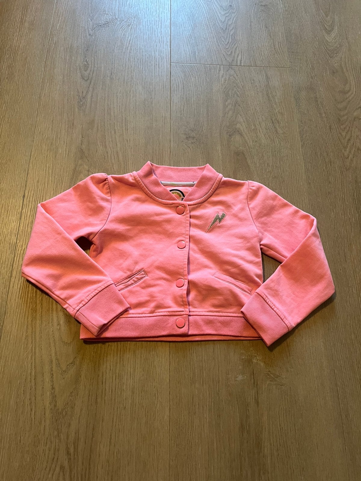 Z8 meisje vest maat 104 zgan, Kinderen en Baby's, Kinderkleding | Maat 104, Ophalen of Verzenden, Zo goed als nieuw, Meisje, Trui of Vest