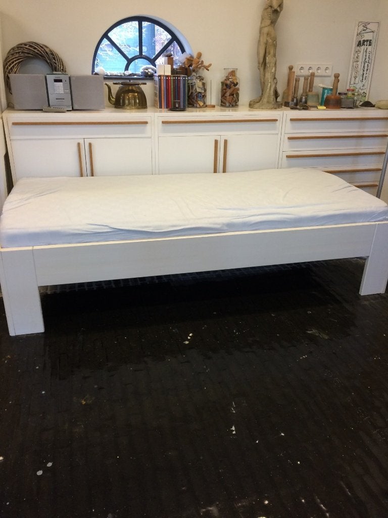eenpersoonsbed, Huis en Inrichting, Slaapkamer | Bedden, Gebruikt, Eenpersoons, 90 cm, 200 cm, Hout, Wit, Verstelbaar, Ophalen