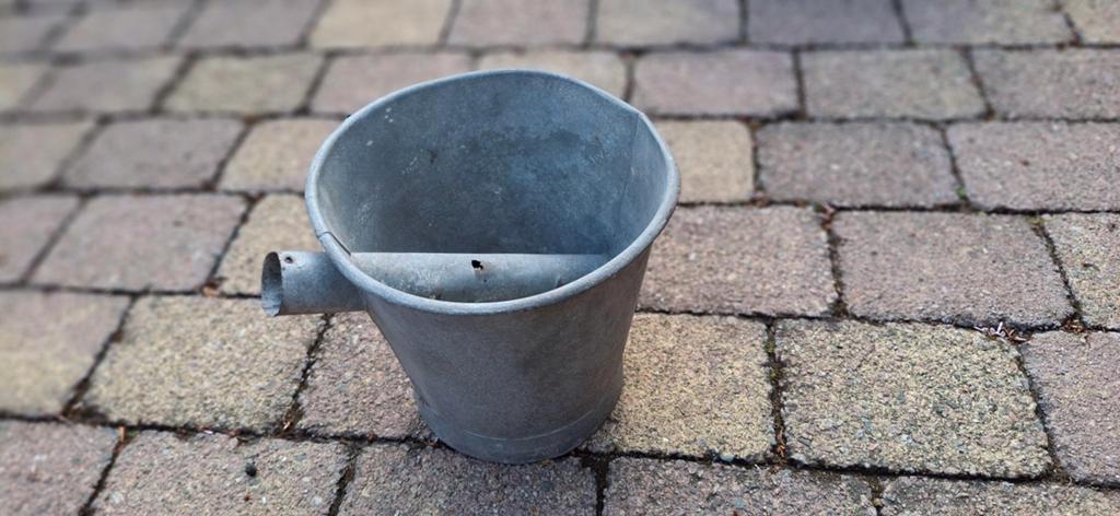 Oude zinken emmer/bak met handvat, Antiek en Kunst, Ophalen of Verzenden