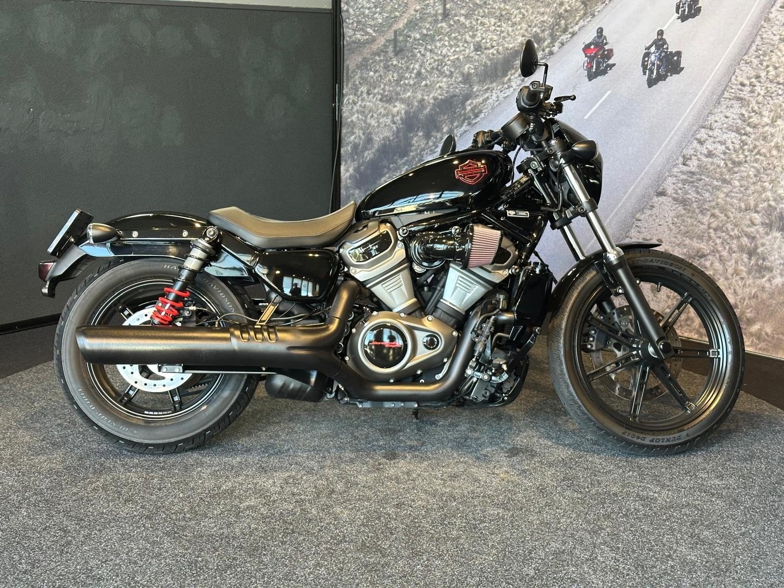 Harley-Davidson RH975 NIGHTSTER (bj 2022), Laan van Vredenoord 33
2289 DA  RIJSWIJK, NL, Bedrijf, Overig, Sales@harleydavidsonrotterdam.nl