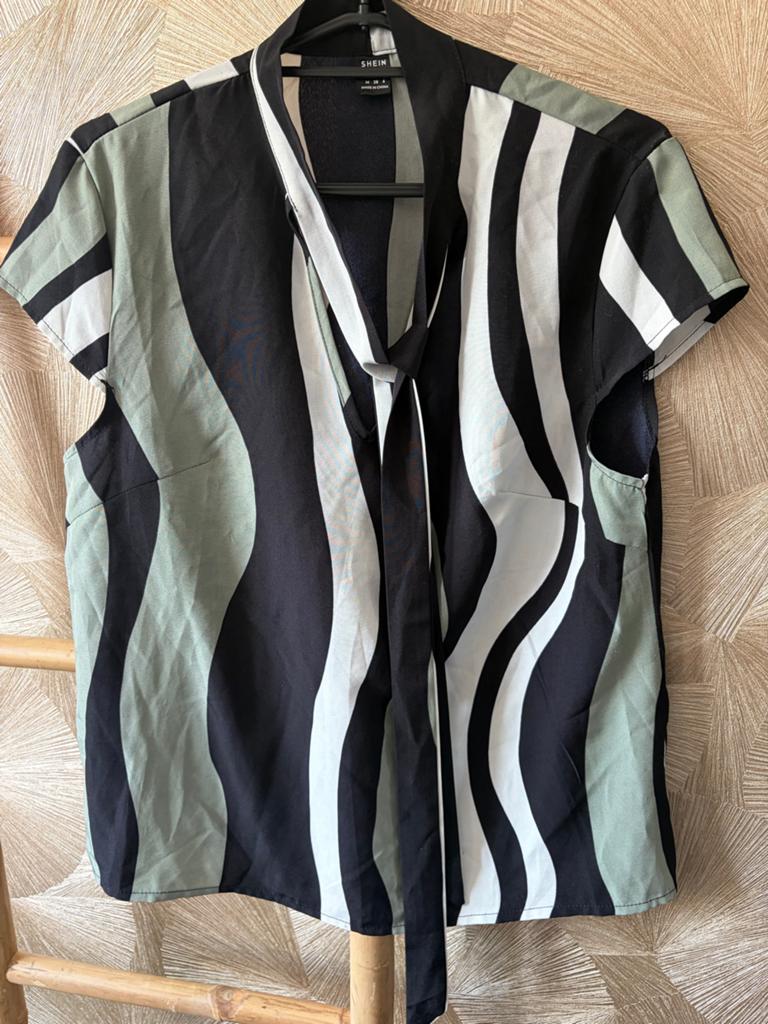 Shein Dames Shirt Maat 36 (S) met Strikdetail, Zwart, Ophalen of Verzenden, Korte mouw, Maat 36 (S)