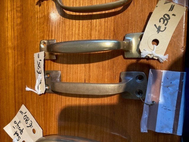 Mooie serie koperen (schuif-) deurgrepen "Haags model", 30e, Vintage, Gebruikt, Ophalen of Verzenden, Goud
