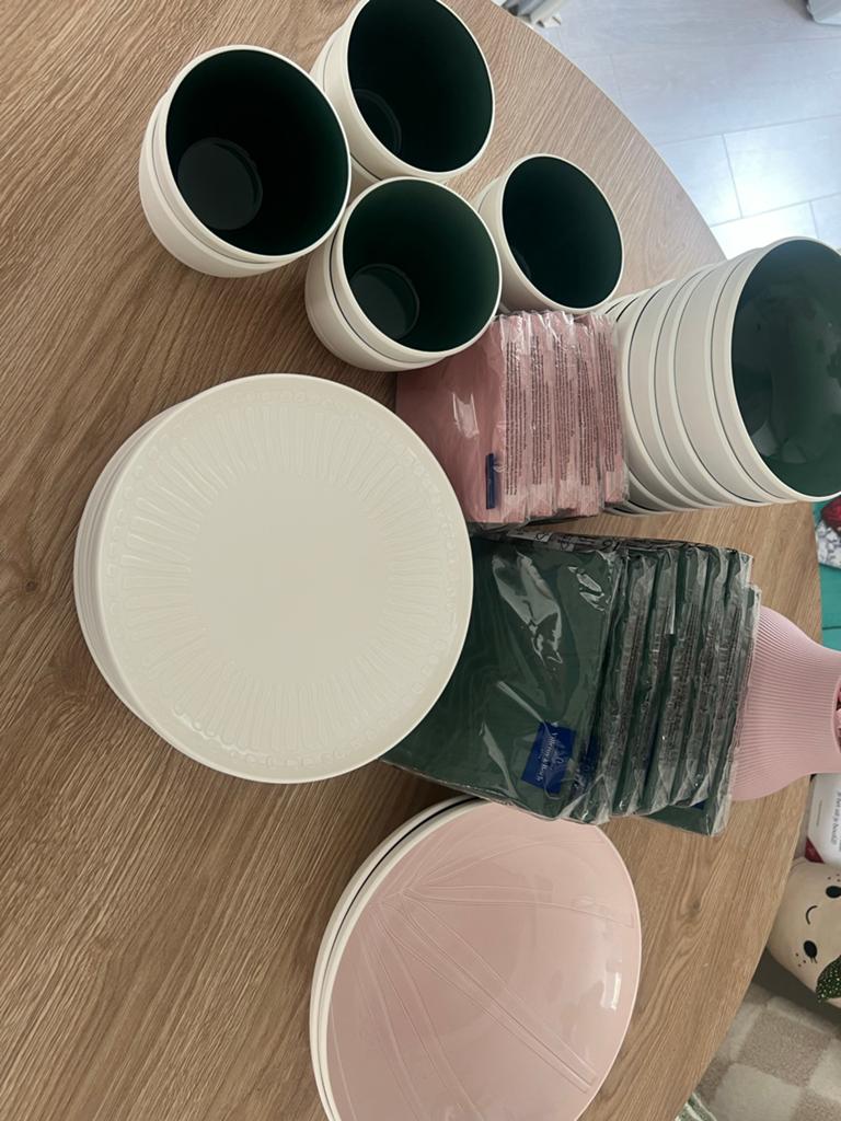 Villeroy&Boch Servies It’s my match (Groen/Roze) 8 persoons, Ophalen of Verzenden, Zo goed als nieuw, Effen, Porselein