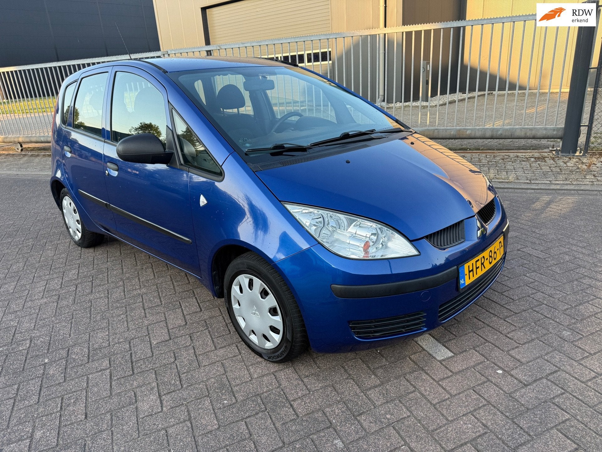Mitsubishi Colt 1.1 Inform Cool Pack *NETJES* LAGEKM!, Gebruikt, 750 kg, Blauw, Colt