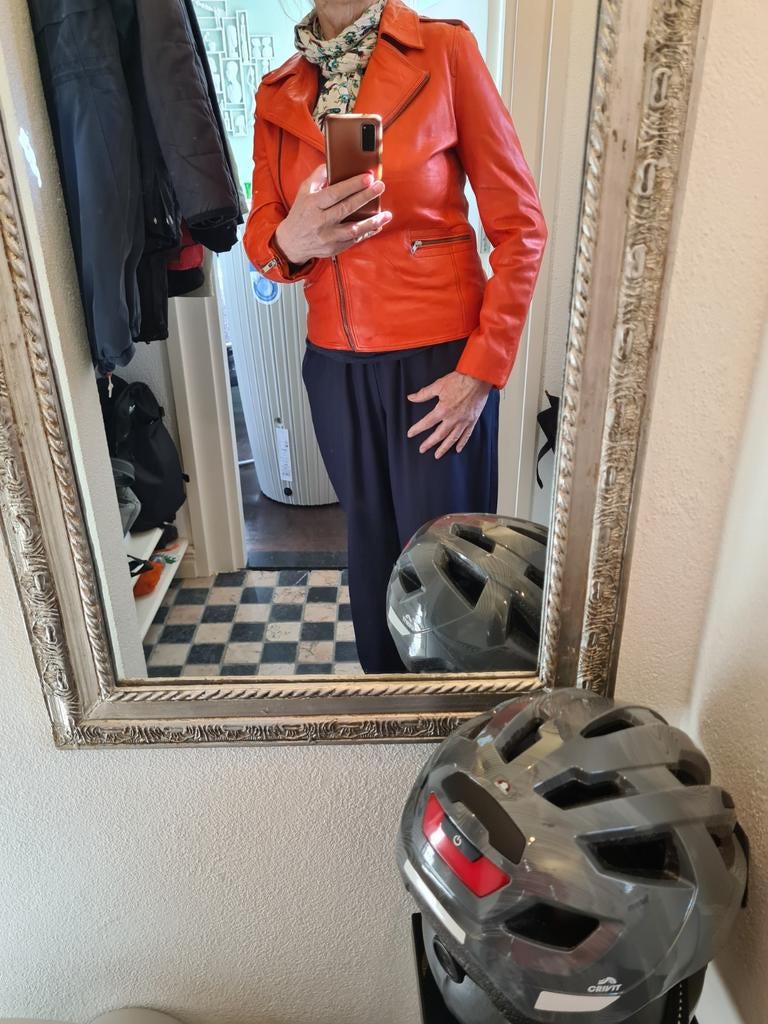Oranje, mooi leren jasje, 38/40 M als nieuw!!, Maat 38/40 (M), Loom & Lace, Zo goed als nieuw, Kleding