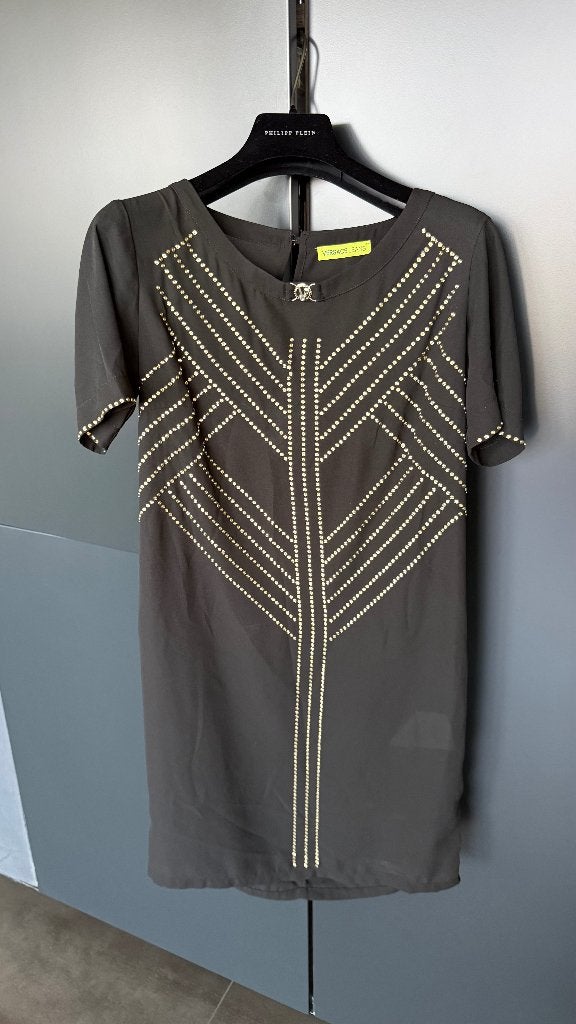 VERSACE jurkje met golden studs zgan!!!! maat 36, Kleding | Dames, Verzenden, Zwart, Zo goed als nieuw, Versace