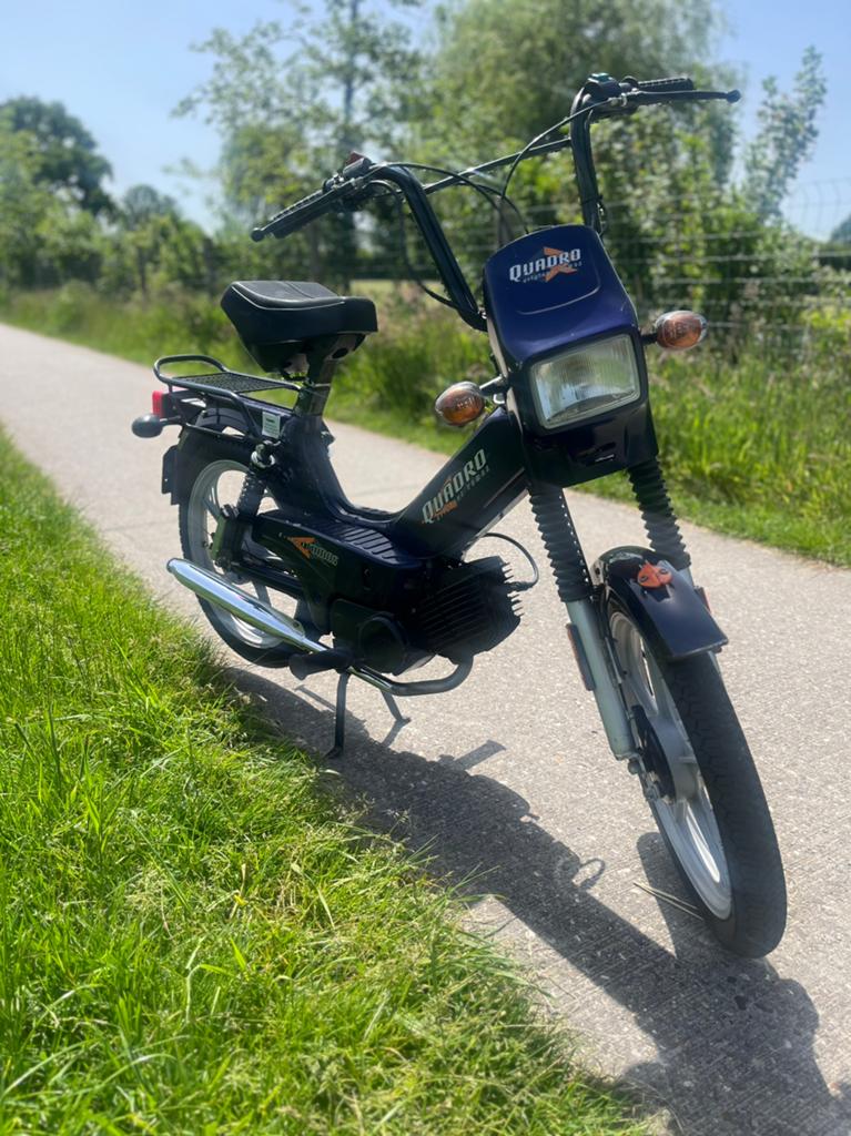 Tomos quadro met elecktrice start origineel, Fietsen en Brommers, Brommers | Tomos, Ophalen, Zo goed als nieuw, Quadro